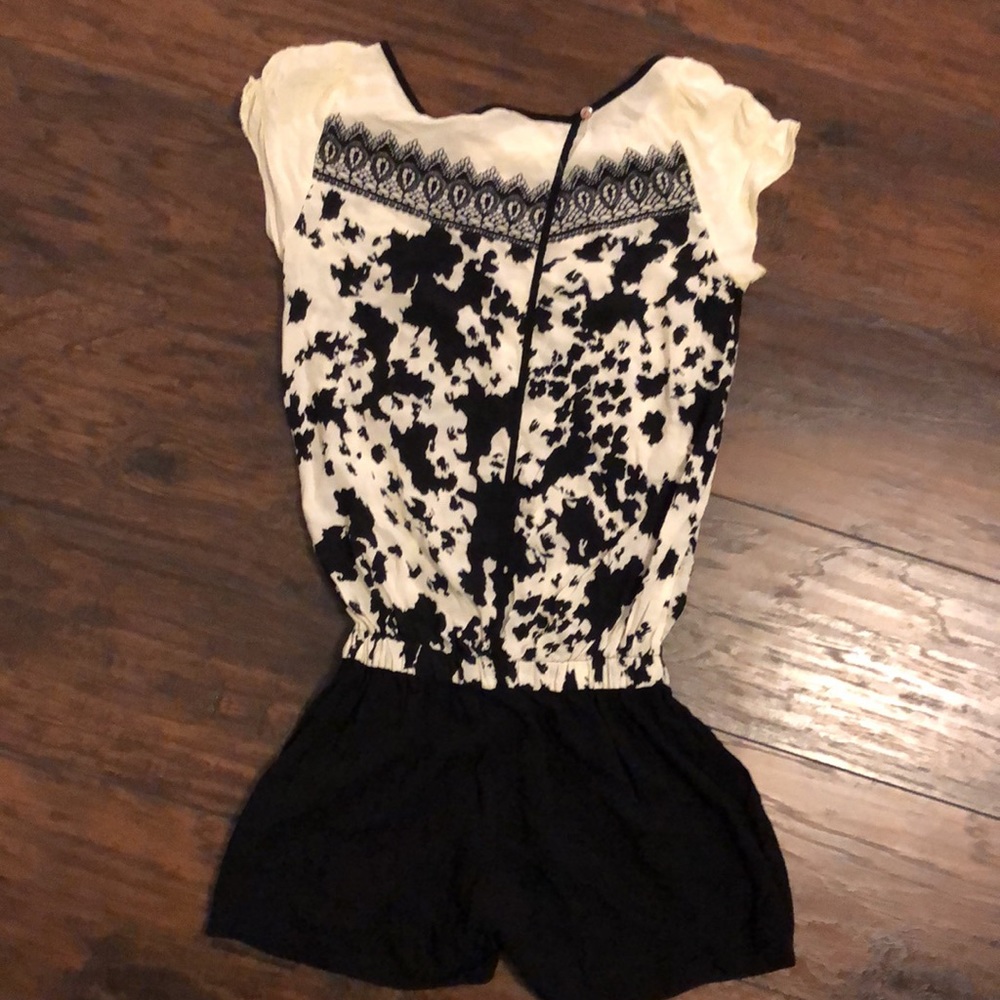 Super Cute Romper - image 4